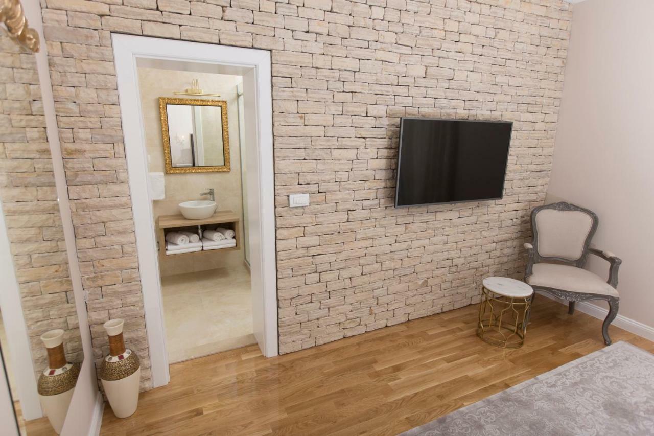 San Mihael Luxury Rooms 1 ドゥゴポイエ エクステリア 写真